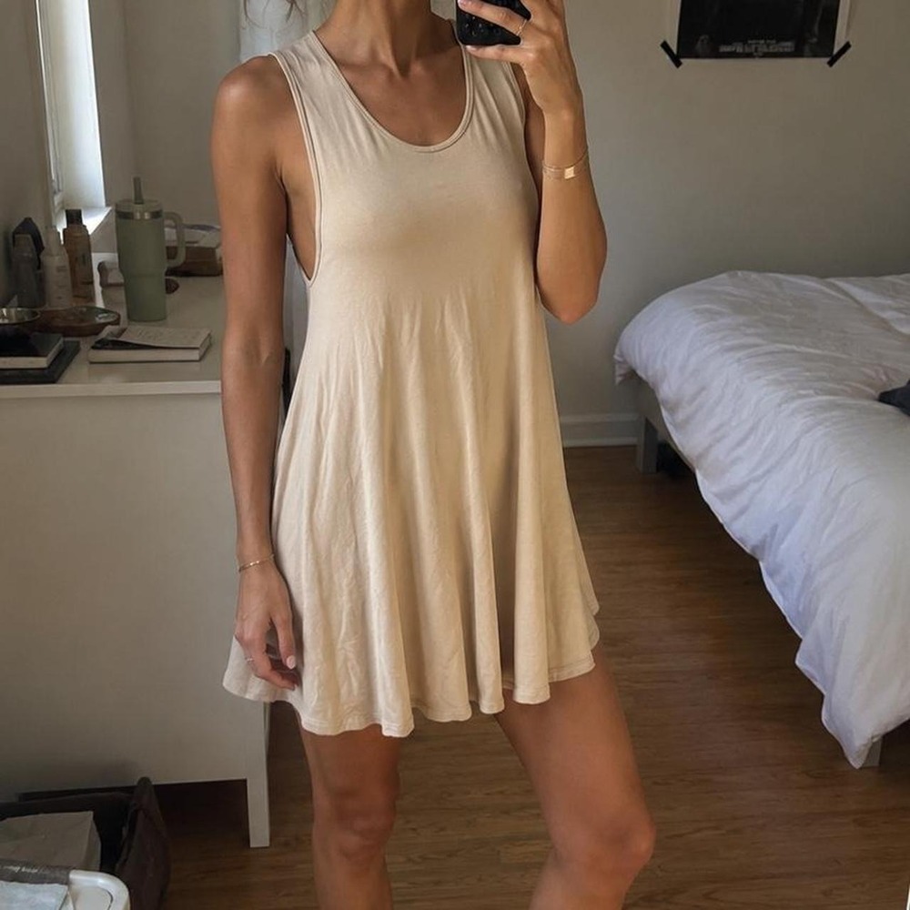 BLQ Sand Beige Swing Dress Sleeveless‎ Soft Stretch Mini Dress Size 0